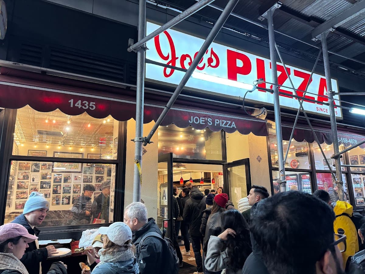 Joe's Pizza